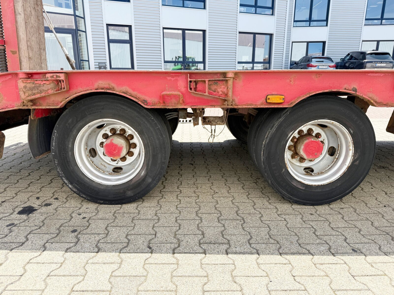 PT 30,0 Kompakt PT 30,0 Kompakt, verbr. auf 3m - Rimorkio me plan ngarkimi të ulët: foto 2 PT 30,0 Kompakt PT 30,0 Kompakt, verbr. auf 3m - Rimorkio me plan ngarkimi të ulët: foto 2