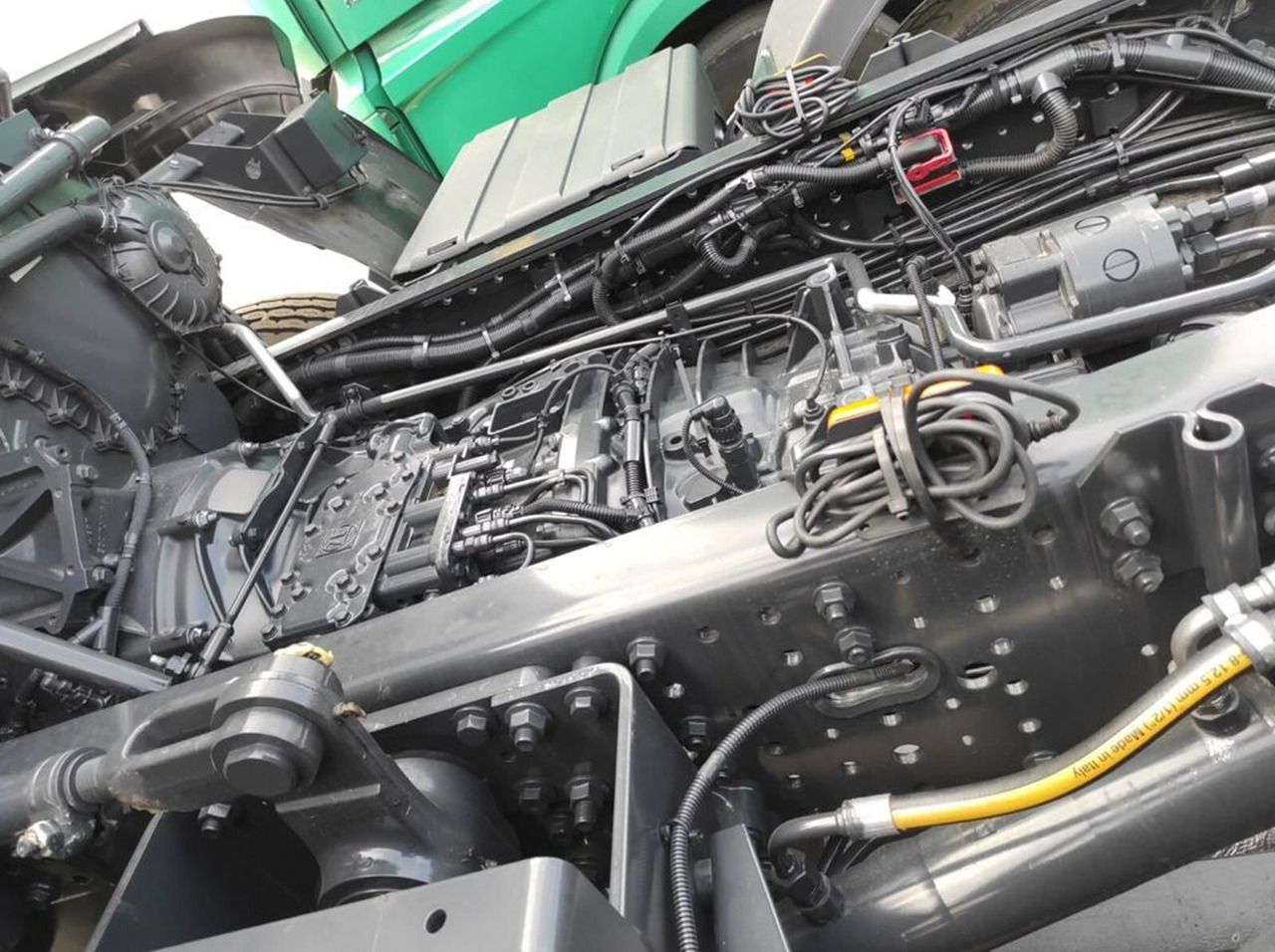 T-WAY 450 8x4 T-WAY 450 8x4 - Kamion vetëngarkues: foto 2 T-WAY 450 8x4 T-WAY 450 8x4 - Kamion vetëngarkues: foto 2