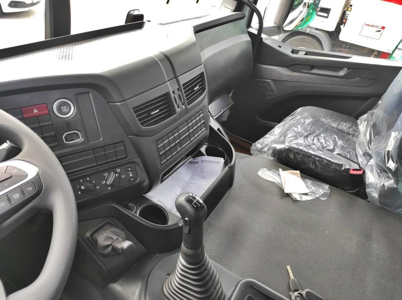 T-WAY 450 8x4 T-WAY 450 8x4 - Kamion vetëngarkues: foto 5 T-WAY 450 8x4 T-WAY 450 8x4 - Kamion vetëngarkues: foto 5