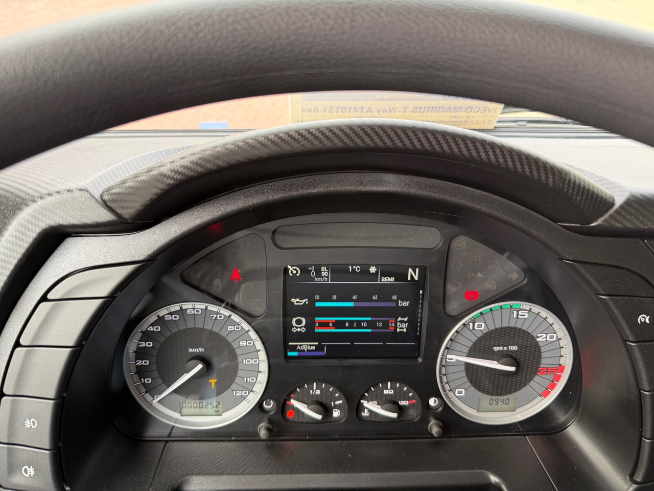 T-Way AT410T51 8x4 T-Way AT410T51 8x4, Retarder, Nebenantrieb, 4x VORHANDEN! - Kamion kabinë-shasi: foto 3 T-Way AT410T51 8x4 T-Way AT410T51 8x4, Retarder, Nebenantrieb, 4x VORHANDEN! - Kamion kabinë-shasi: foto 3