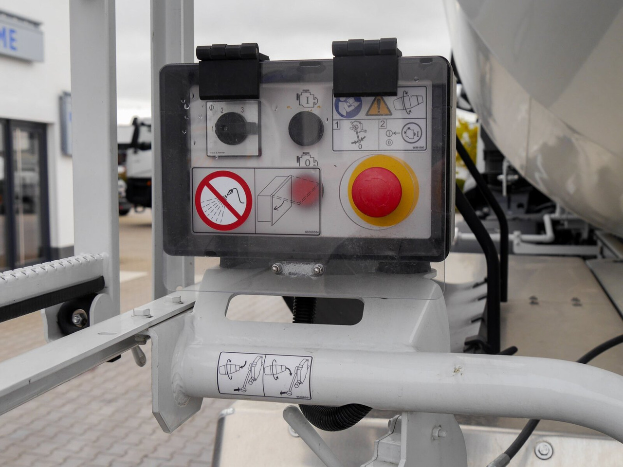 X-Way AD360X40BZ 8x4 X-Way AD360X40BZ 8x4, Stetter 8/9m³ - Autobetoniere: foto 4 X-Way AD360X40BZ 8x4 X-Way AD360X40BZ 8x4, Stetter 8/9m³ - Autobetoniere: foto 4