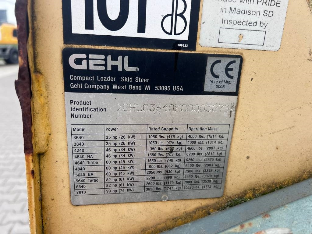 Gehl 3840 E - Mini fadrom: foto 5 Gehl 3840 E - Mini fadrom: foto 5