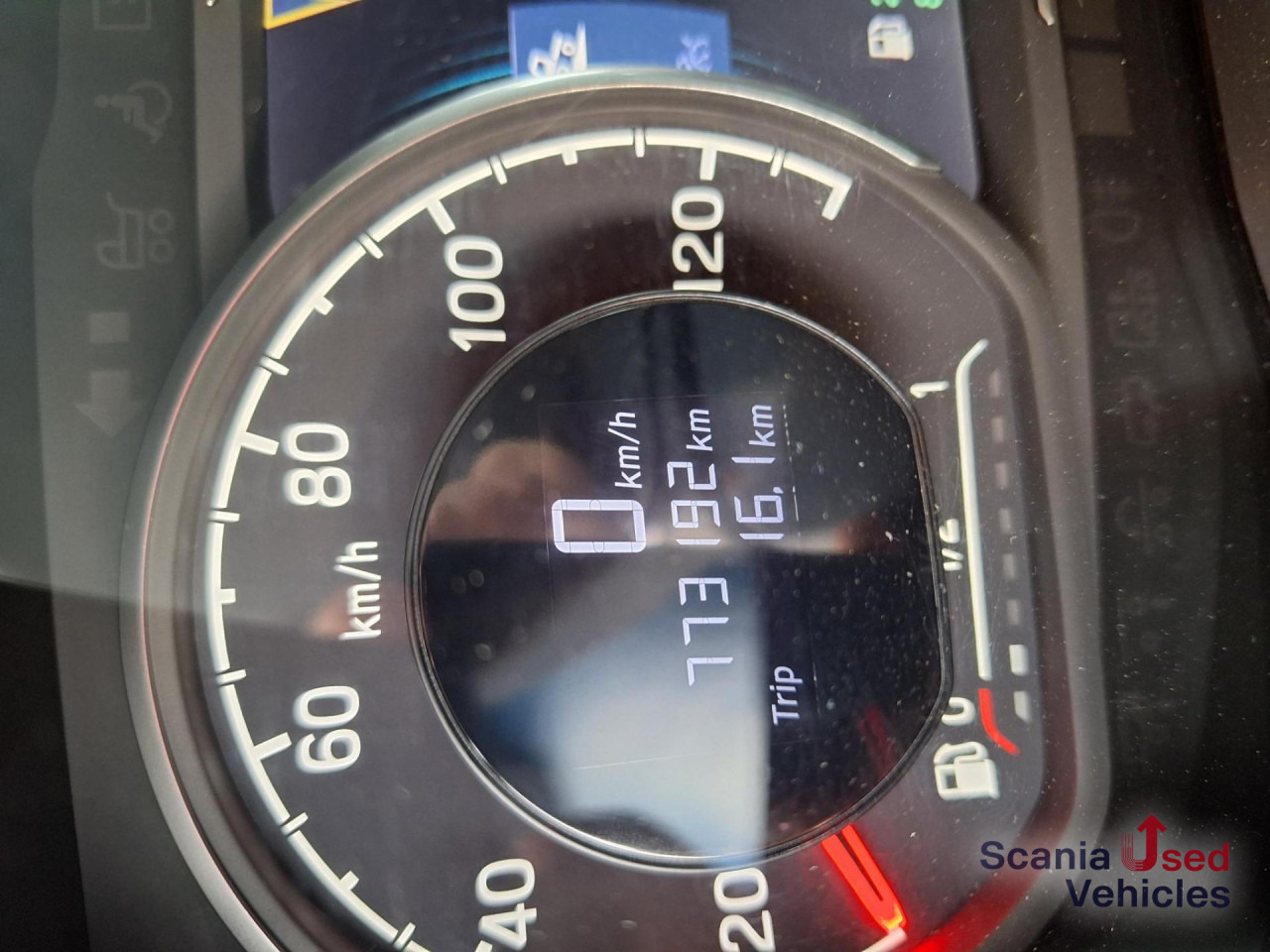 SCANIA G 410 A4x2NA ADR/FL Nebenantrieb - Gjysmë-kamion: foto 5 SCANIA G 410 A4x2NA ADR/FL Nebenantrieb - Gjysmë-kamion: foto 5