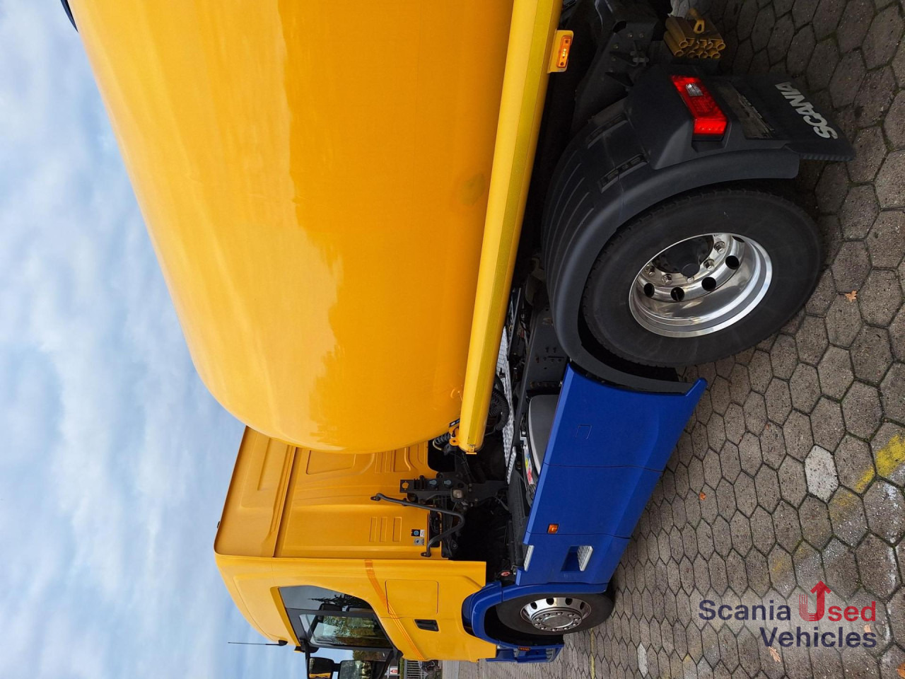 SCANIA G 410 A4x2NA ADR/FL Nebenantrieb - Gjysmë-kamion: foto 3 SCANIA G 410 A4x2NA ADR/FL Nebenantrieb - Gjysmë-kamion: foto 3