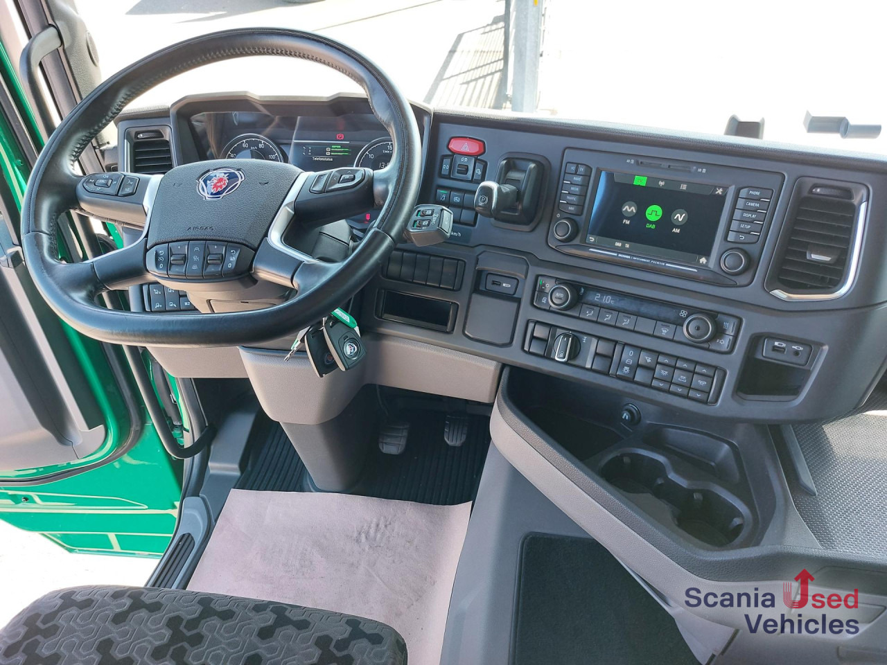 SCANIA R 450 A4x2EB Volumen Mega Jumbo DAB Standklima - Gjysmë-kamion: foto 2 SCANIA R 450 A4x2EB Volumen Mega Jumbo DAB Standklima - Gjysmë-kamion: foto 2