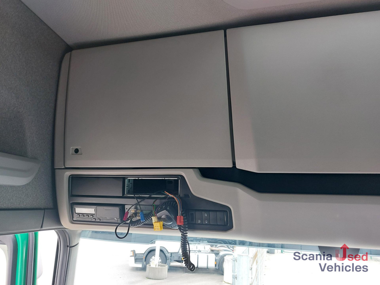 SCANIA R 450 A4x2EB Volumen Mega Jumbo Vollluft - Gjysmë-kamion: foto 3 SCANIA R 450 A4x2EB Volumen Mega Jumbo Vollluft - Gjysmë-kamion: foto 3