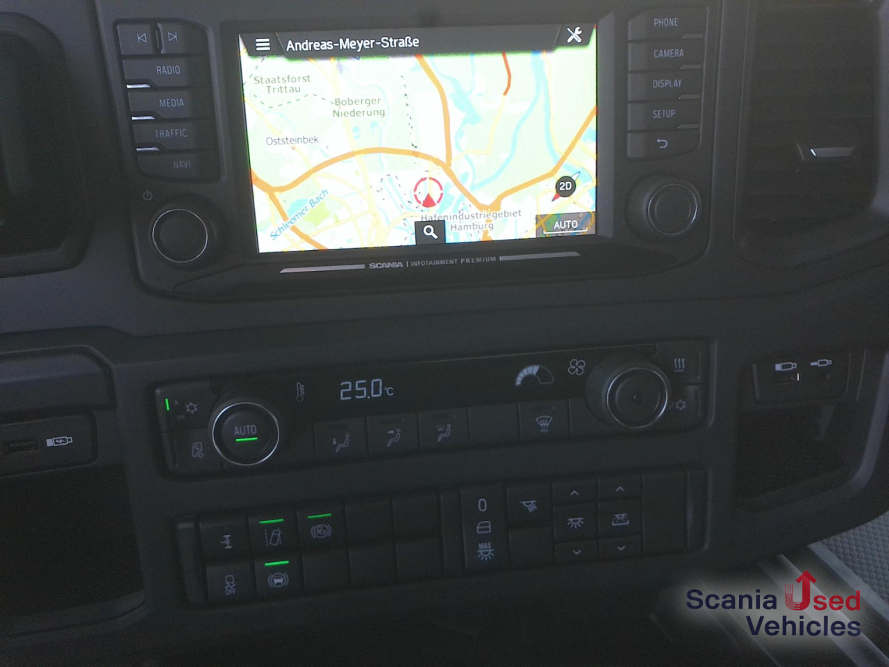 SCANIA R 460 A4x2NA - Gjysmë-kamion: foto 3 SCANIA R 460 A4x2NA - Gjysmë-kamion: foto 3