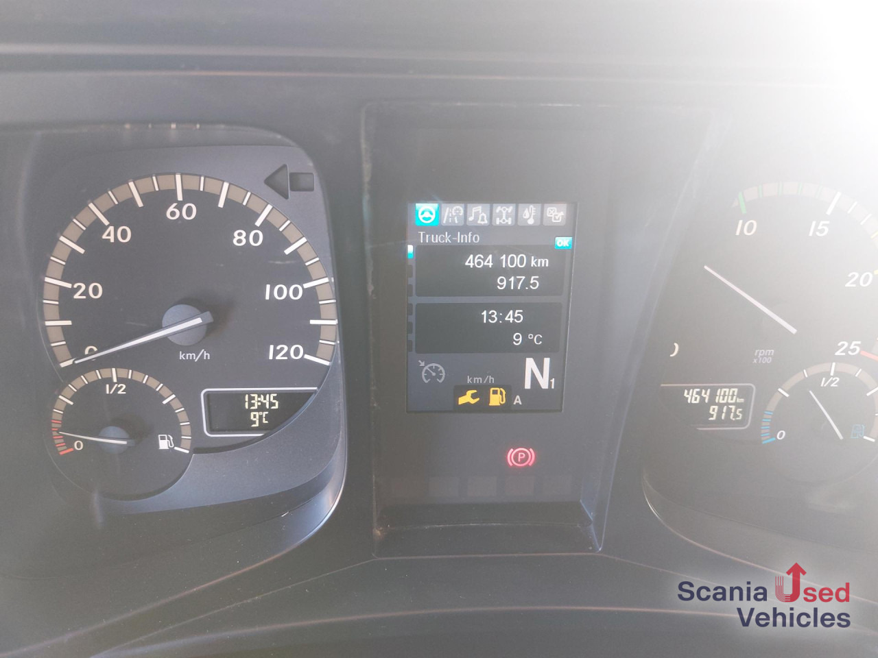 MERCEDES-BENZ Arocs 4142K Abroll Kipper HIAB XR26S51 / AP-Achsen - Kamion vetëshkarkues: foto 5 MERCEDES-BENZ Arocs 4142K Abroll Kipper HIAB XR26S51 / AP-Achsen - Kamion vetëshkarkues: foto 5