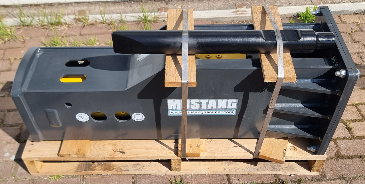 MUSTANG HM550 - Çekiç hidraulik për Ekskavator: foto 1 MUSTANG HM550 - Çekiç hidraulik për Ekskavator: foto 1