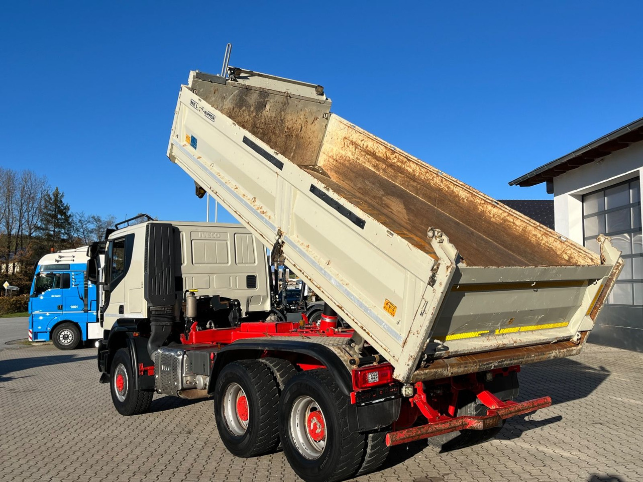 Iveco Starlis X-Way 480 6x6 Hydro Meiller Bordmatik - Kamion vetëshkarkues: foto 3 Iveco Starlis X-Way 480 6x6 Hydro Meiller Bordmatik - Kamion vetëshkarkues: foto 3