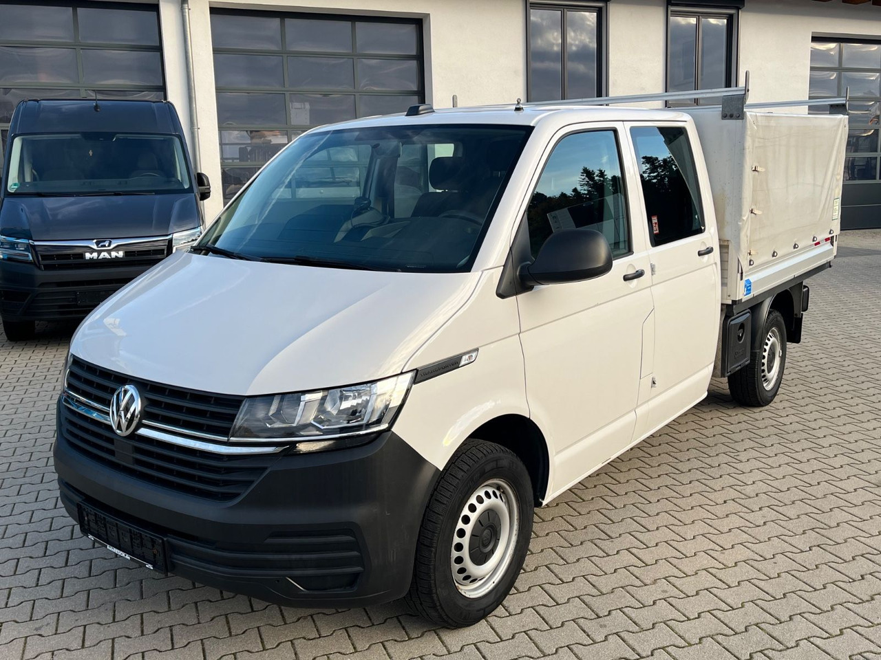 Volkswagen T6.1 DOKA Pritsche 4x4 Sperre Standheizung - Kamioncine me tendë, Kamioncine dopio kabinë: foto 1 Volkswagen T6.1 DOKA Pritsche 4x4 Sperre Standheizung - Kamioncine me tendë, Kamioncine dopio kabinë: foto 1