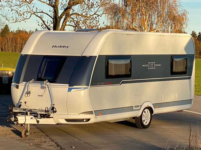 Hobby 495 UL, Einzellbetten, Mover, Vorzelt, - Rulot: foto 1 Hobby 495 UL, Einzellbetten, Mover, Vorzelt, - Rulot: foto 1