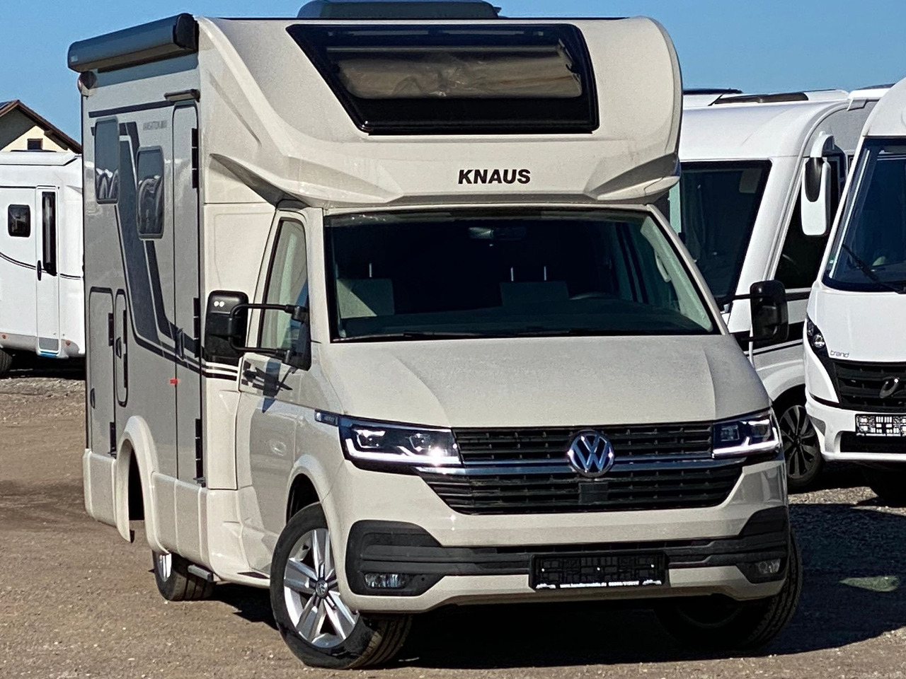 Knaus TOURER CUVISION 500 MQ,4 Personen,slide Bett - Kamper gjysmë i integruar: foto 2 Knaus TOURER CUVISION 500 MQ,4 Personen,slide Bett - Kamper gjysmë i integruar: foto 2