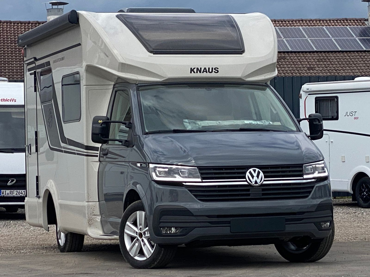 Knaus Tourer Van 500 LT, slide Bett, Tageszulassung - Kamper gjysmë i integruar: foto 1 Knaus Tourer Van 500 LT, slide Bett, Tageszulassung - Kamper gjysmë i integruar: foto 1
