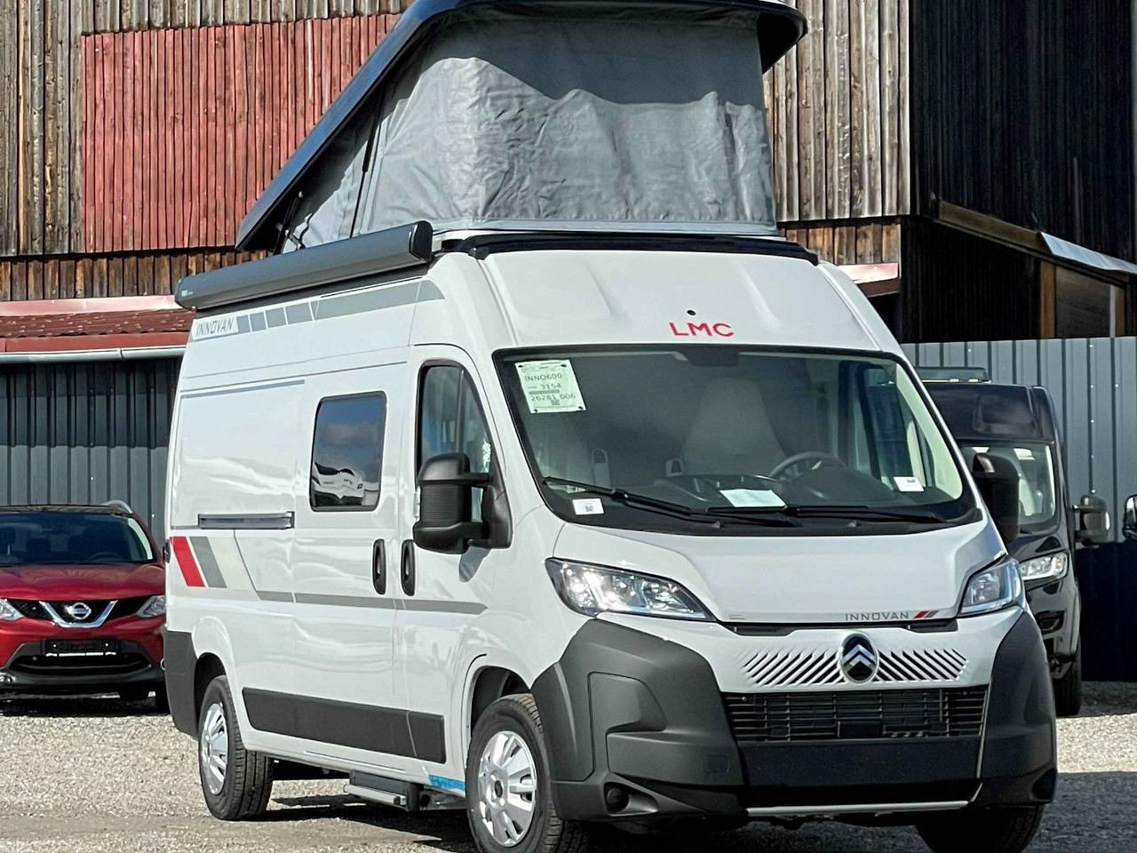 LMC INNOVAN 600 ,ASD, Aufstelldach,26 Modell, - Furgon kampingu: foto 3 LMC INNOVAN 600 ,ASD, Aufstelldach,26 Modell, - Furgon kampingu: foto 3