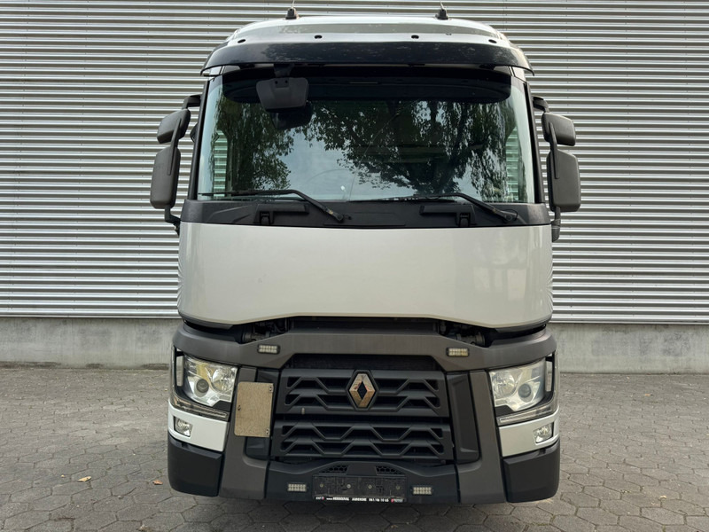 Renault T 460 / Refrigarator / Euro 6 / 2 Beds - Gjysmë-kamion: foto 4 Renault T 460 / Refrigarator / Euro 6 / 2 Beds - Gjysmë-kamion: foto 4