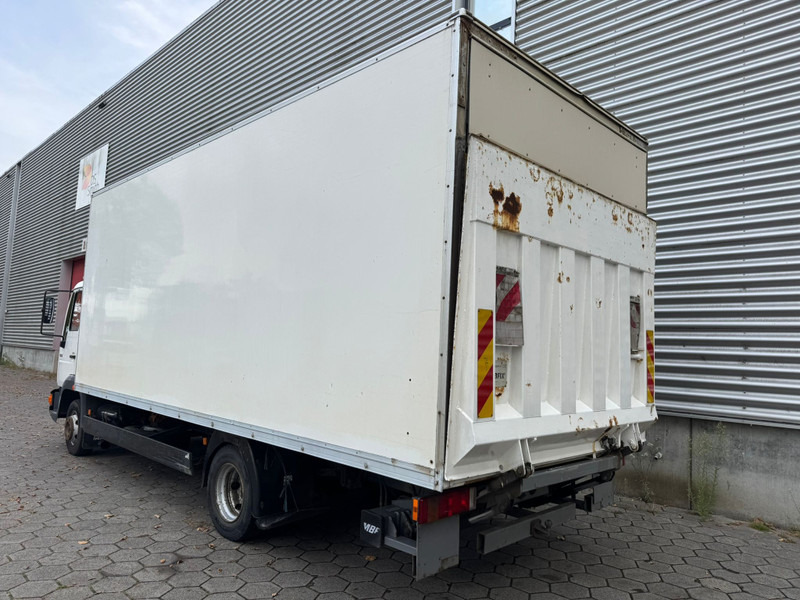 MAN 8.163 / Tail Lift / Manual / 3 Seats / Belgium Truck - Kamion vagonetë: foto 4 MAN 8.163 / Tail Lift / Manual / 3 Seats / Belgium Truck - Kamion vagonetë: foto 4