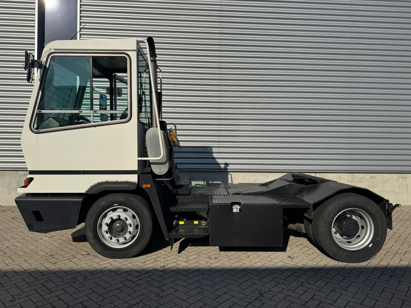 Terberg YT182 / NL Truck - Traktor terminal: foto 5 Terberg YT182 / NL Truck - Traktor terminal: foto 5