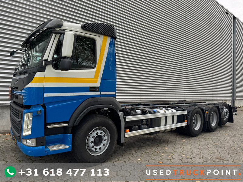 Volvo FM 410 / 8X4 / I-Shift / ADR / Tridem / TUV: 6-2026 / NL Truck - Kamion kabinë-shasi: foto 1 Volvo FM 410 / 8X4 / I-Shift / ADR / Tridem / TUV: 6-2026 / NL Truck - Kamion kabinë-shasi: foto 1
