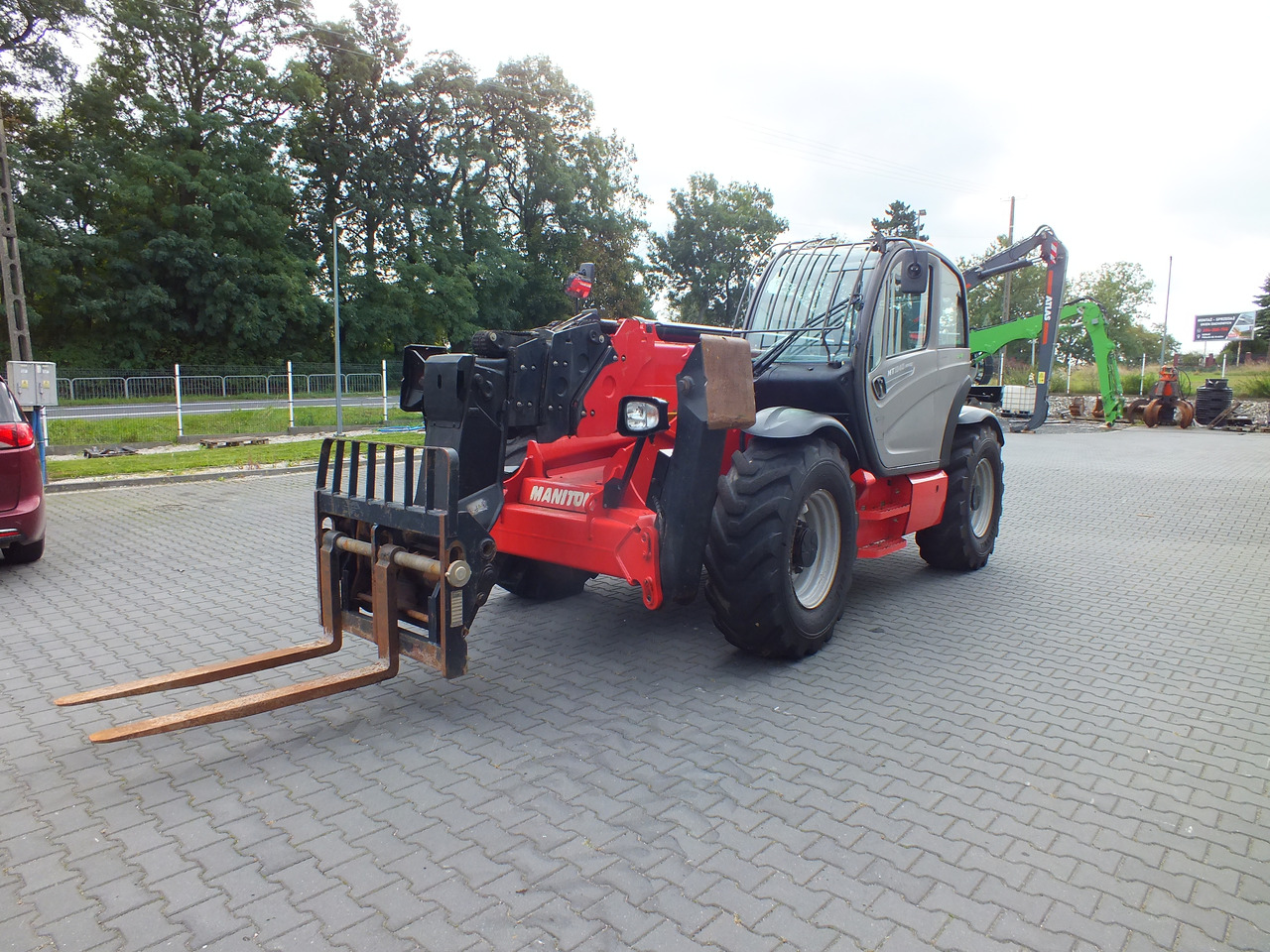 MANITOU MT1840 - Ngarkues teleskopik me rrota për Ekskavator: foto 2 MANITOU MT1840 - Ngarkues teleskopik me rrota për Ekskavator: foto 2