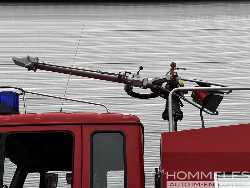 Mercedes-Benz 1831 AK 4x4 - Zjarrfikëse: foto 5 Mercedes-Benz 1831 AK 4x4 - Zjarrfikëse: foto 5