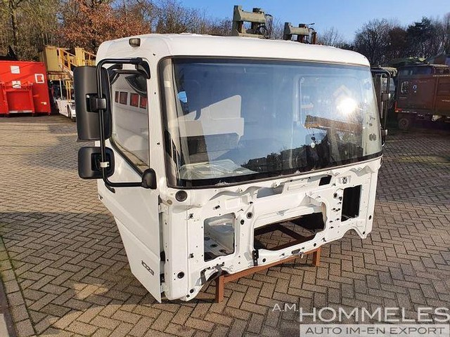 Mercedes-Benz Atego - Kabina dhe interier: foto 3 Mercedes-Benz Atego - Kabina dhe interier: foto 3