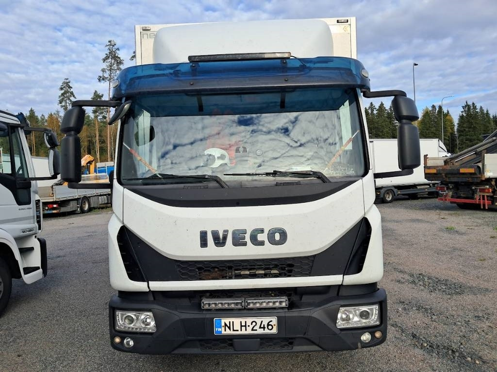 Iveco Eurocargo 100 E21 - Kamion vagonetë: foto 3 Iveco Eurocargo 100 E21 - Kamion vagonetë: foto 3