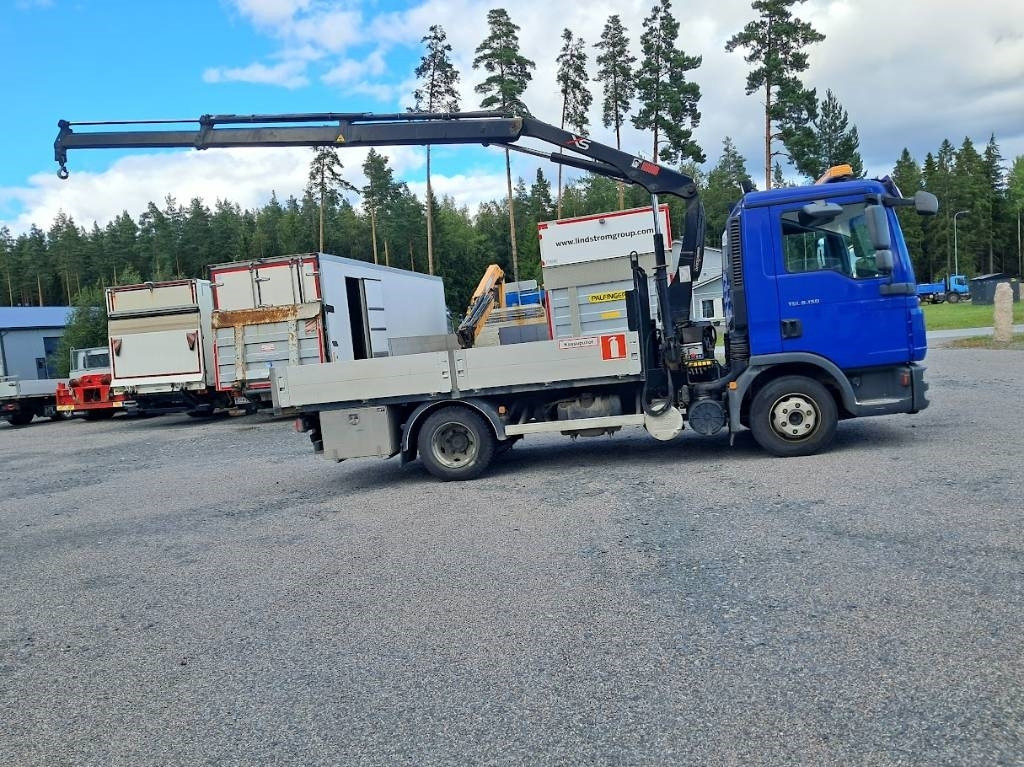 MAN TGL 8.150 Hiab 066-2 10v tarkastettu - Kamion me vinç: foto 2 MAN TGL 8.150 Hiab 066-2 10v tarkastettu - Kamion me vinç: foto 2