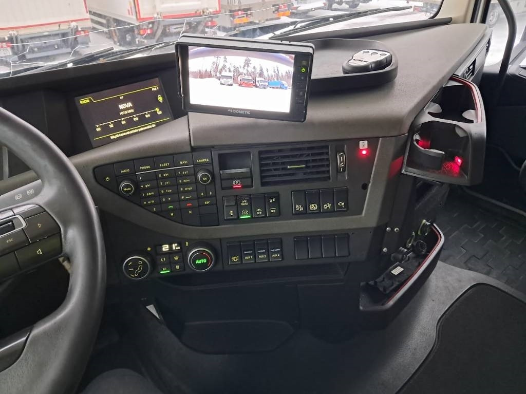 Volvo FH 13 500  - Transportjer kontejnerësh/ Kamion me karroceri të çmontueshme: foto 4 Volvo FH 13 500  - Transportjer kontejnerësh/ Kamion me karroceri të çmontueshme: foto 4