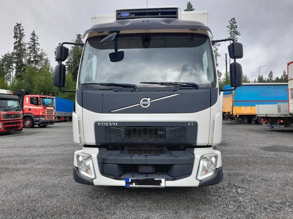Volvo FL 210 - Kamion frigorifer: foto 2 Volvo FL 210 - Kamion frigorifer: foto 2
