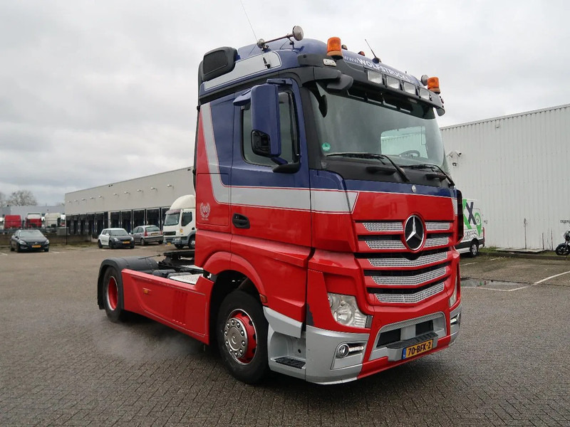 Mercedes-Benz Actros 1842 Euro 5, Big Space, TUV, Automatic, NL Truck TOP! - Gjysmë-kamion: foto 4 Mercedes-Benz Actros 1842 Euro 5, Big Space, TUV, Automatic, NL Truck TOP! - Gjysmë-kamion: foto 4