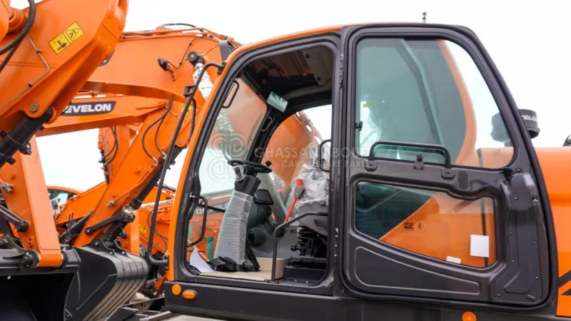 Develon DX210 WA Wheel Excavator - Ekskavator me goma: foto 4 Develon DX210 WA Wheel Excavator - Ekskavator me goma: foto 4