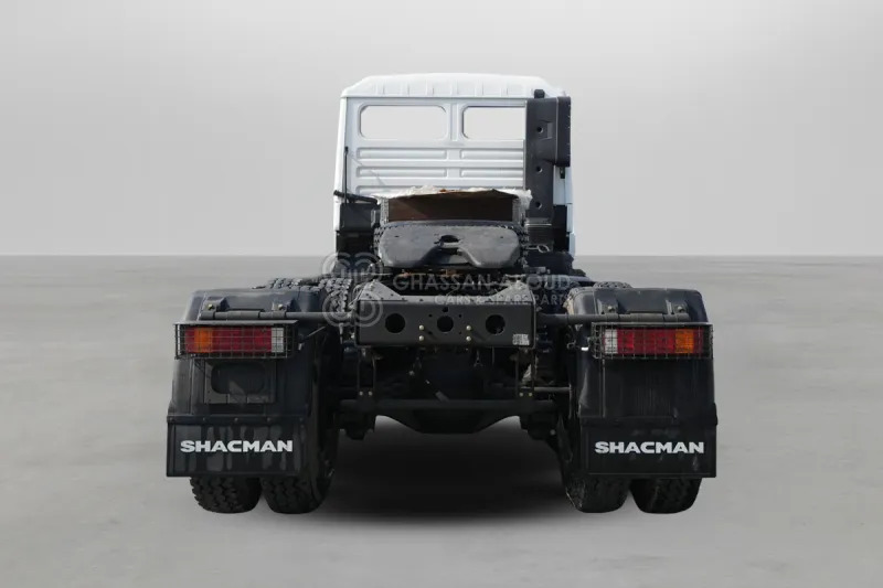 Shacman 6x4 F3000 Tractor Head - Gjysmë-kamion: foto 2 Shacman 6x4 F3000 Tractor Head - Gjysmë-kamion: foto 2