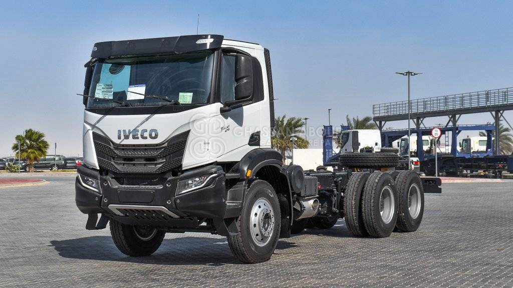 IVECO T-WAY Chassis 6×4 AD380T47H WHEELBASE 4500 MY24 - Kamion kabinë-shasi: foto 1 IVECO T-WAY Chassis 6×4 AD380T47H WHEELBASE 4500 MY24 - Kamion kabinë-shasi: foto 1