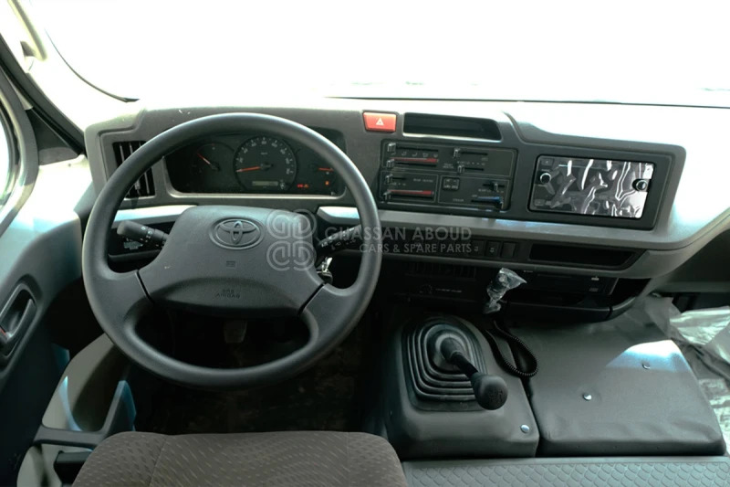 Toyota Coaster - Autobus urban: foto 4 Toyota Coaster - Autobus urban: foto 4