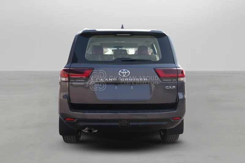 Toyota Land Cruiser 300 4x4 - SUV: foto 5 Toyota Land Cruiser 300 4x4 - SUV: foto 5