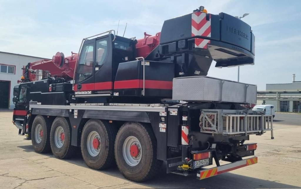 Liebherr LTM 1070-4.2 - Vinç për të gjitha terrenet: foto 4 Liebherr LTM 1070-4.2 - Vinç për të gjitha terrenet: foto 4