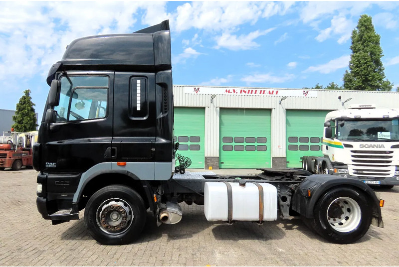 DAF CF 85.460 Manual gearbox - Gjysmë-kamion: foto 4 DAF CF 85.460 Manual gearbox - Gjysmë-kamion: foto 4