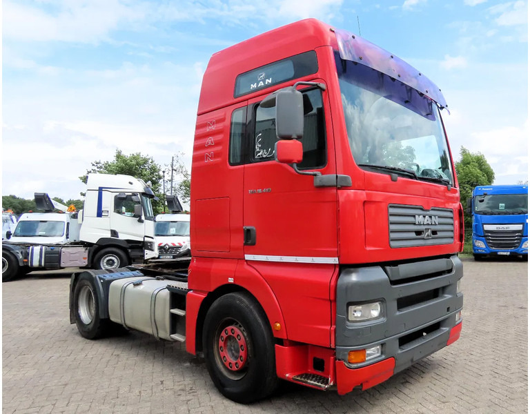 MAN TGA 18.410 Manual gearbox, Manual pomp, PTO, HYDRAULIC - Gjysmë-kamion: foto 1 MAN TGA 18.410 Manual gearbox, Manual pomp, PTO, HYDRAULIC - Gjysmë-kamion: foto 1