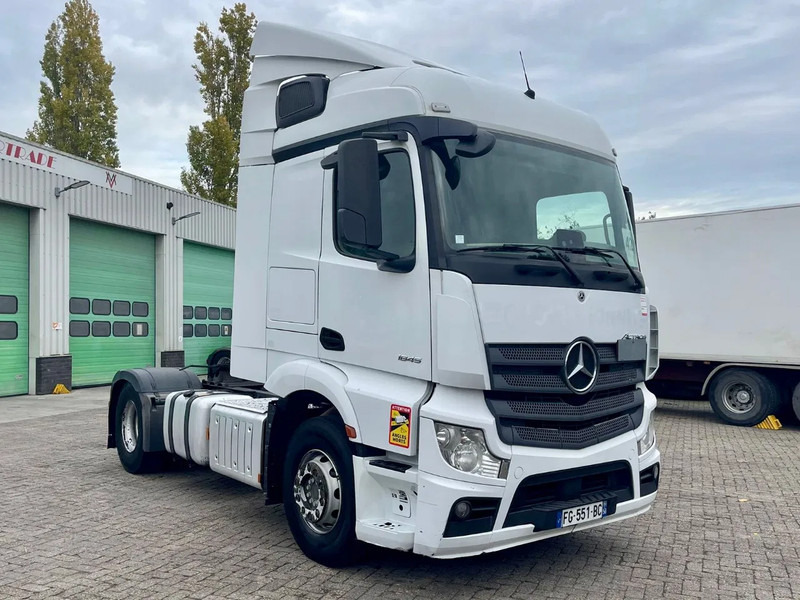 Mercedes-Benz Actros 1845 WDF9634031C008330 , 2 tanks, France clean truck - Gjysmë-kamion: foto 1 Mercedes-Benz Actros 1845 WDF9634031C008330 , 2 tanks, France clean truck - Gjysmë-kamion: foto 1