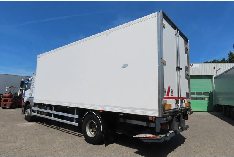 Mercedes-Benz Axor 1828 TK TS500, Lamberet. Very good condition - Kamion frigorifer: foto 5 Mercedes-Benz Axor 1828 TK TS500, Lamberet. Very good condition - Kamion frigorifer: foto 5