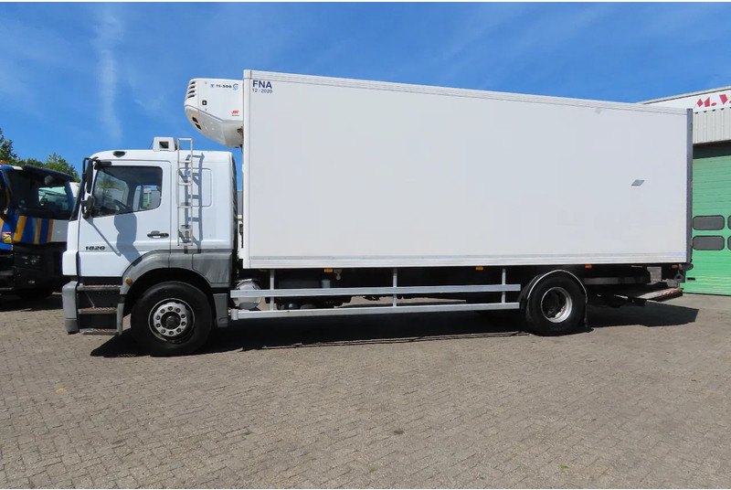 Mercedes-Benz Axor 1828 TK TS500, Lamberet. Very good condition - Kamion frigorifer: foto 4 Mercedes-Benz Axor 1828 TK TS500, Lamberet. Very good condition - Kamion frigorifer: foto 4