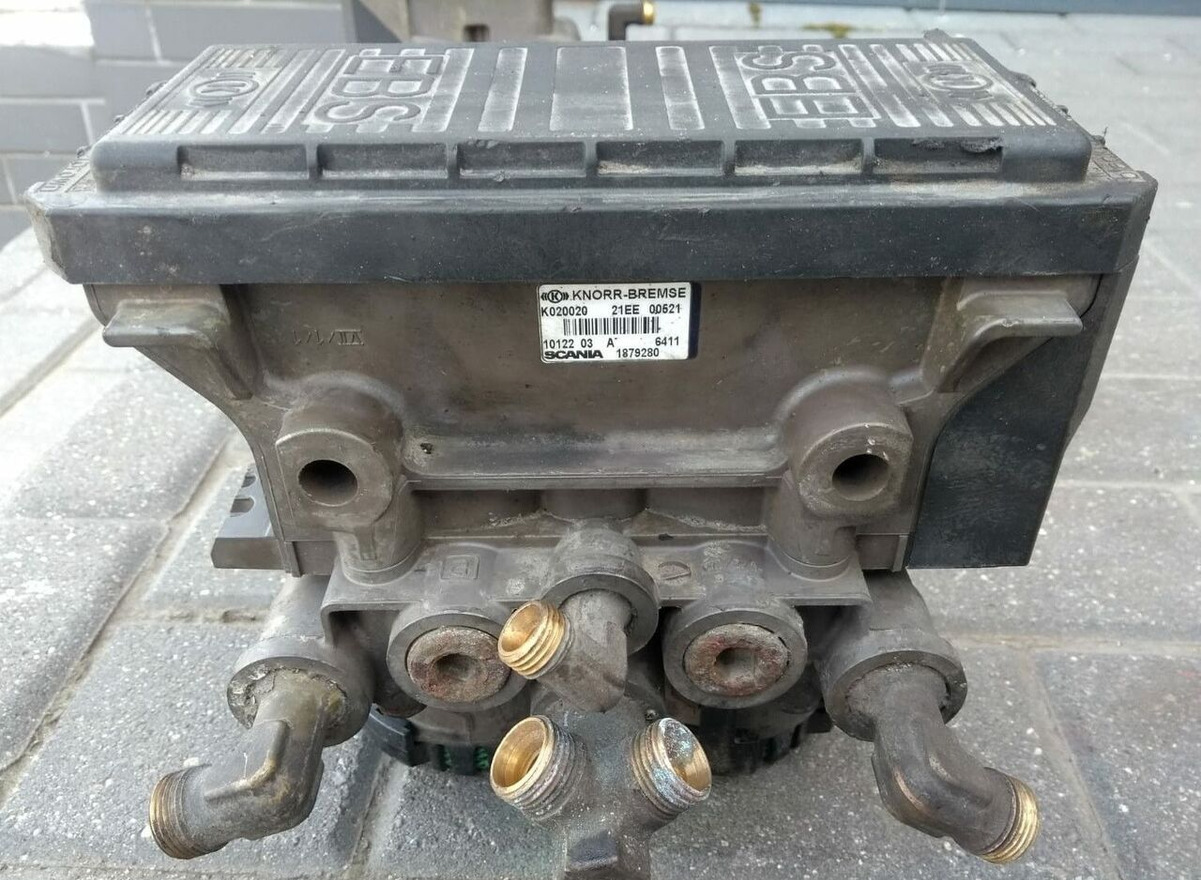 Knorr-Bremse SCANIA Scania - Valvul frenave për Kamioni: foto 4 Knorr-Bremse SCANIA Scania - Valvul frenave për Kamioni: foto 4