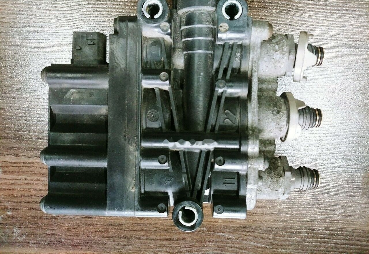 WABCO ECAS 1889795 Scania truck - Valvul frenave për Kamioni: foto 3 WABCO ECAS 1889795 Scania truck - Valvul frenave për Kamioni: foto 3