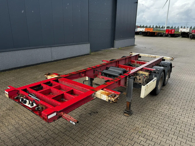 Krone 2-axle 20FT chassis, BPW + drumbrakes, airsuspension, empty weight: 3.180kg, 2x available - Transportjer kontejnerësh/ Gjysmë rimorkio me karroceri të çmontueshme: foto 1 Krone 2-axle 20FT chassis, BPW + drumbrakes, airsuspension, empty weight: 3.180kg, 2x available - Transportjer kontejnerësh/ Gjysmë rimorkio me karroceri të çmontueshme: foto 1