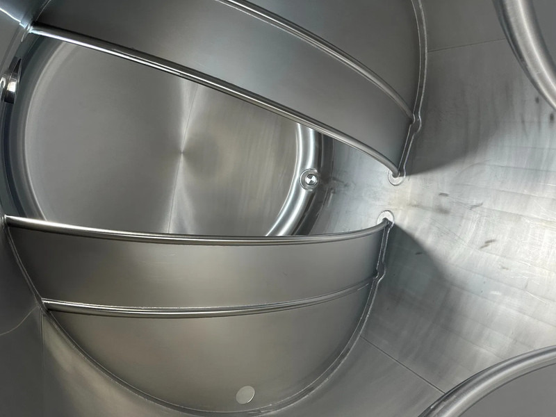 Rezervuari i magazinimit për transportimin e karburantit SINGAMAS 20FT ISO, 26.000L/1-COMP/3 BAFFELS/3 manholes, ADR inspectio valid till: 07/2025: foto 19
