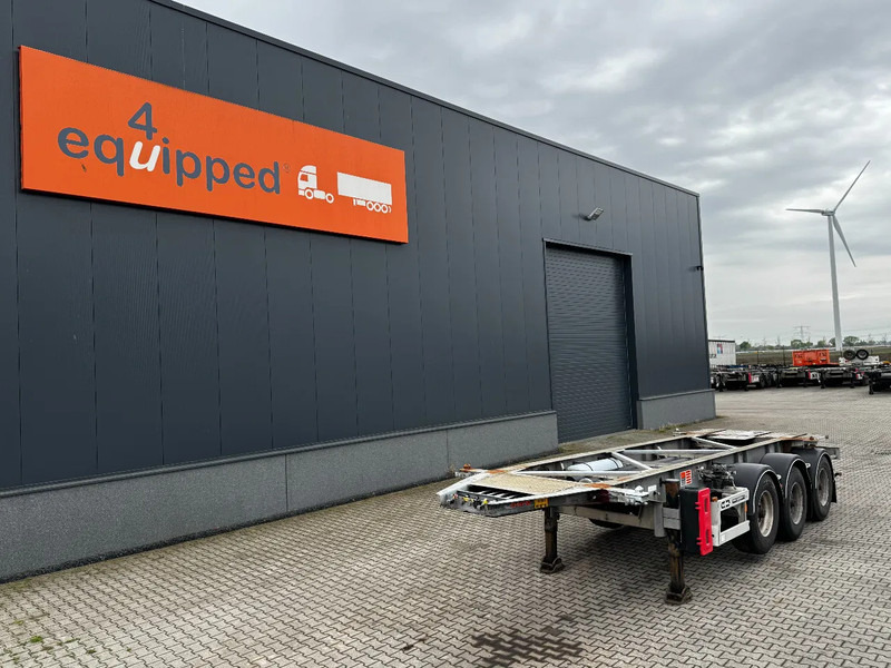 Van Hool 20FT / 20FT SWAP ADR (EX/II, EX/III, FL, OX, AT), BPW, disc brakes, liftaxle, galvanized, ALCOA, NL-Chassis, empty weight 3.300K - Transportjer kontejnerësh/ Gjysmë rimorkio me karroceri të çmontueshme: foto 1 Van Hool 20FT / 20FT SWAP ADR (EX/II, EX/III, FL, OX, AT), BPW, disc brakes, liftaxle, galvanized, ALCOA, NL-Chassis, empty weight 3.300K - Transportjer kontejnerësh/ Gjysmë rimorkio me karroceri të çmontueshme: foto 1