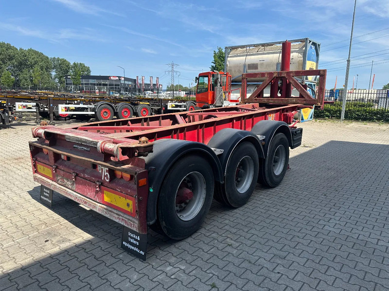 Van Hool 3 AXLE 20FT TIPPING-CHASSIS, BPW + disc, liftaxle, steering axle, BROKEN HYVA-CYLINDER - Transportjer kontejnerësh/ Gjysmë rimorkio me karroceri të çmontueshme: foto 4 Van Hool 3 AXLE 20FT TIPPING-CHASSIS, BPW + disc, liftaxle, steering axle, BROKEN HYVA-CYLINDER - Transportjer kontejnerësh/ Gjysmë rimorkio me karroceri të çmontueshme: foto 4