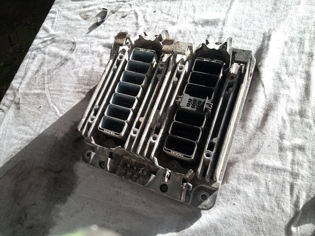 EDC Scania G320 DC932 2023102 2023102 - ECU për Kamioni: foto 2 EDC Scania G320 DC932 2023102 2023102 - ECU për Kamioni: foto 2