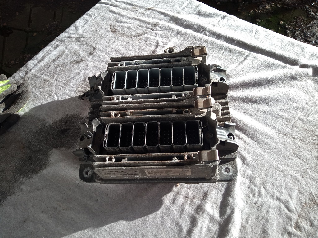 EDC Scania R440 DC1305 2006543 - ECU për Kamioni: foto 2 EDC Scania R440 DC1305 2006543 - ECU për Kamioni: foto 2